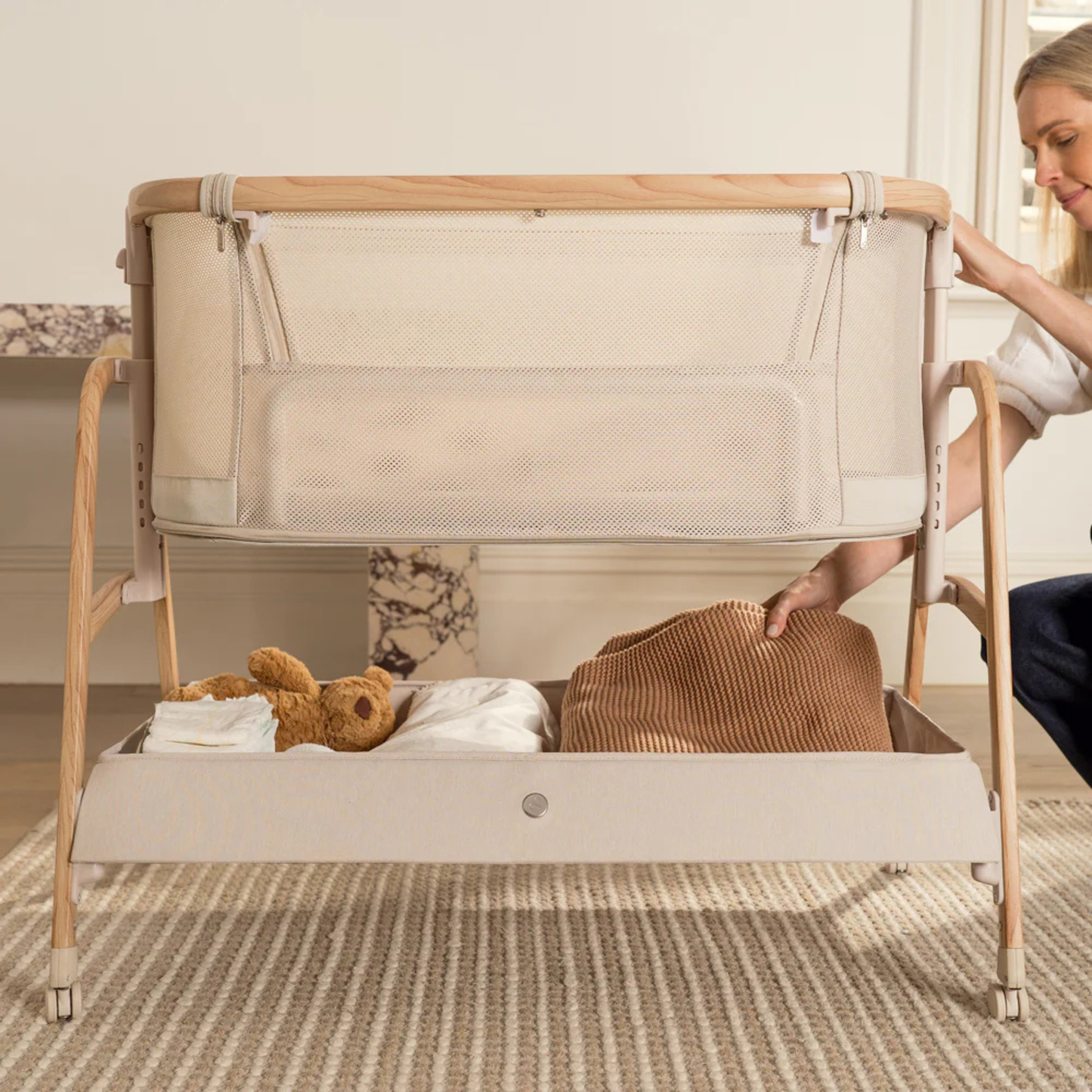 Pod2 Bassinet + Bedside Sleeper