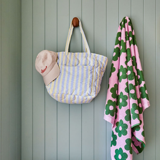 Quilted Bag - Butter Blue Seersucker