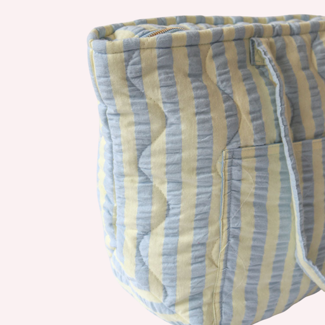 Quilted Bag - Butter Blue Seersucker