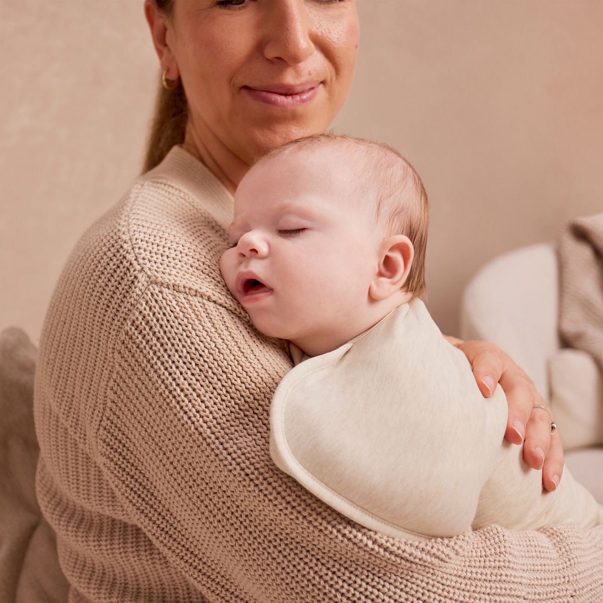 Stage 1 Swaddle Up - 2.5 TOG - Quilted Stretch Cotton - Oatmeal Bees
