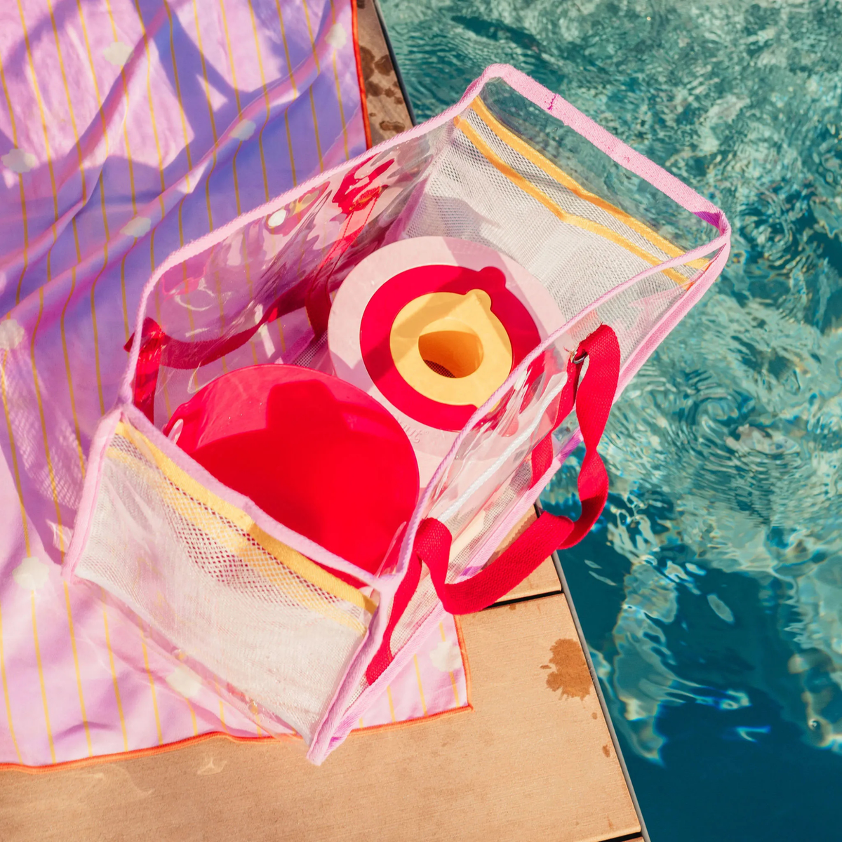 Beach Essential Set - Cherry
