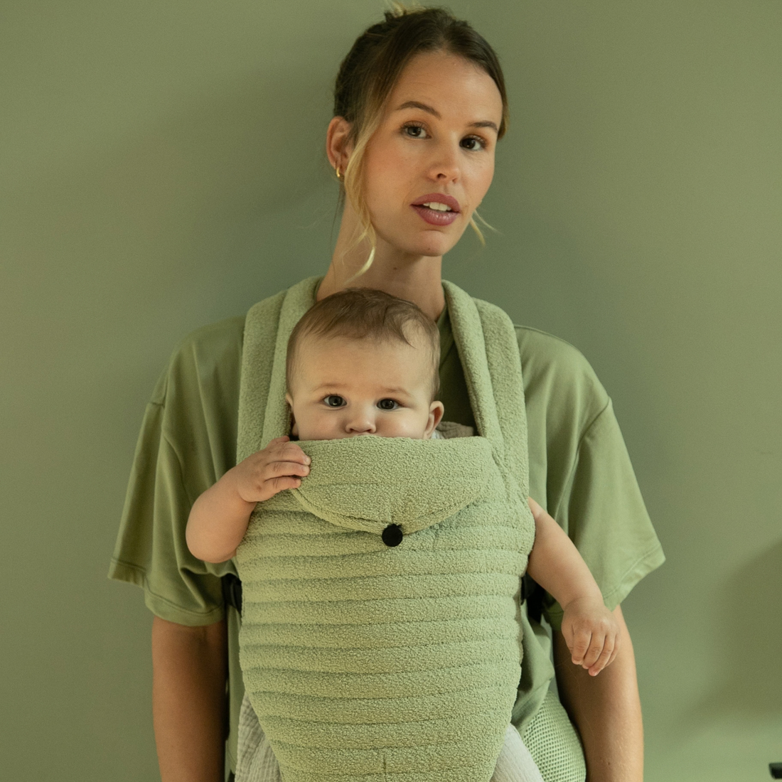 The Armadillo Baby Carrier - Matcha