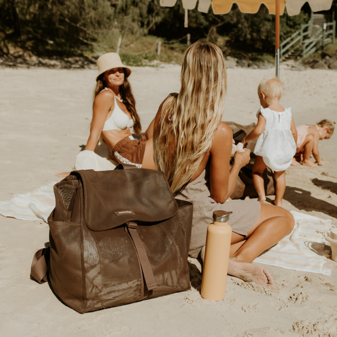 Beach Hauler Mesh Backpack - Espresso