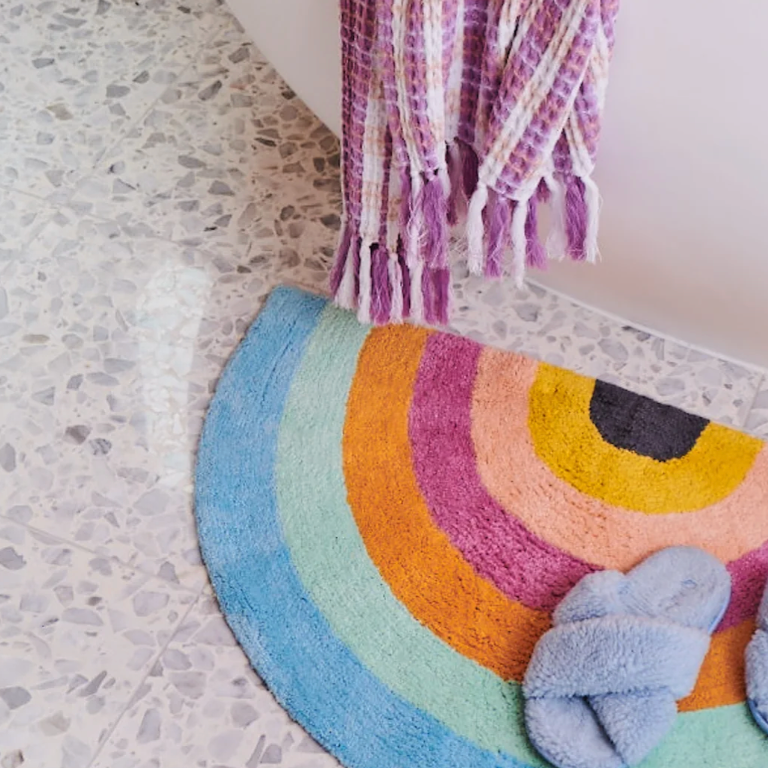 Rainbow online bath mat