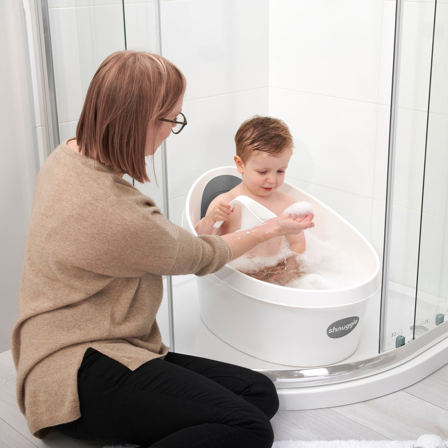 Toddler Bath with Plug - White/Dark Grey