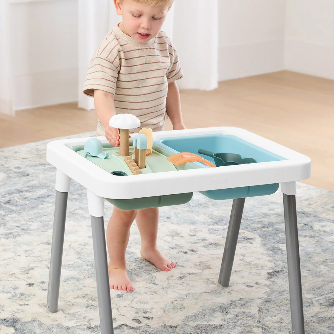 Skip Hop Discoverosity 3-in-1 Sensory Table