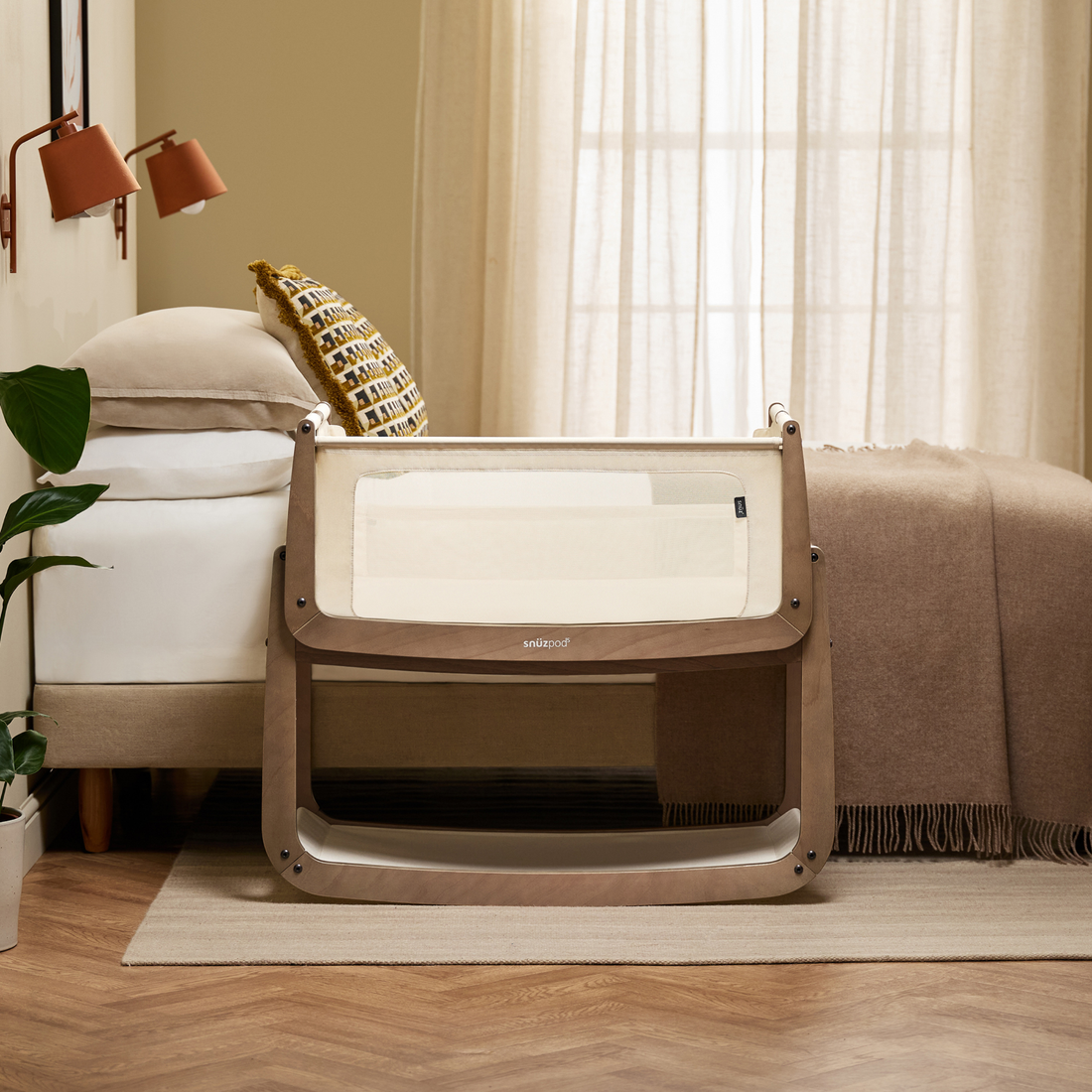 SnuzPod5 - Walnut