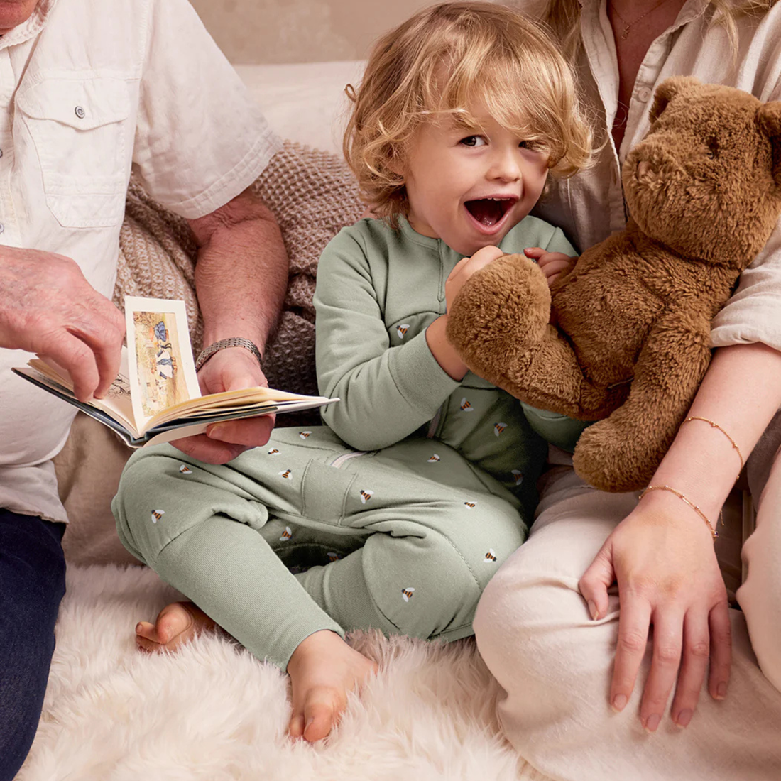 Stage 3 Sleep Suit - 2.5 TOG - Quilted Stretch Cotton - Olive Bees