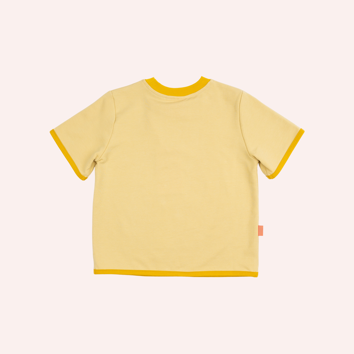 T-Shirt - Penelope the Pear