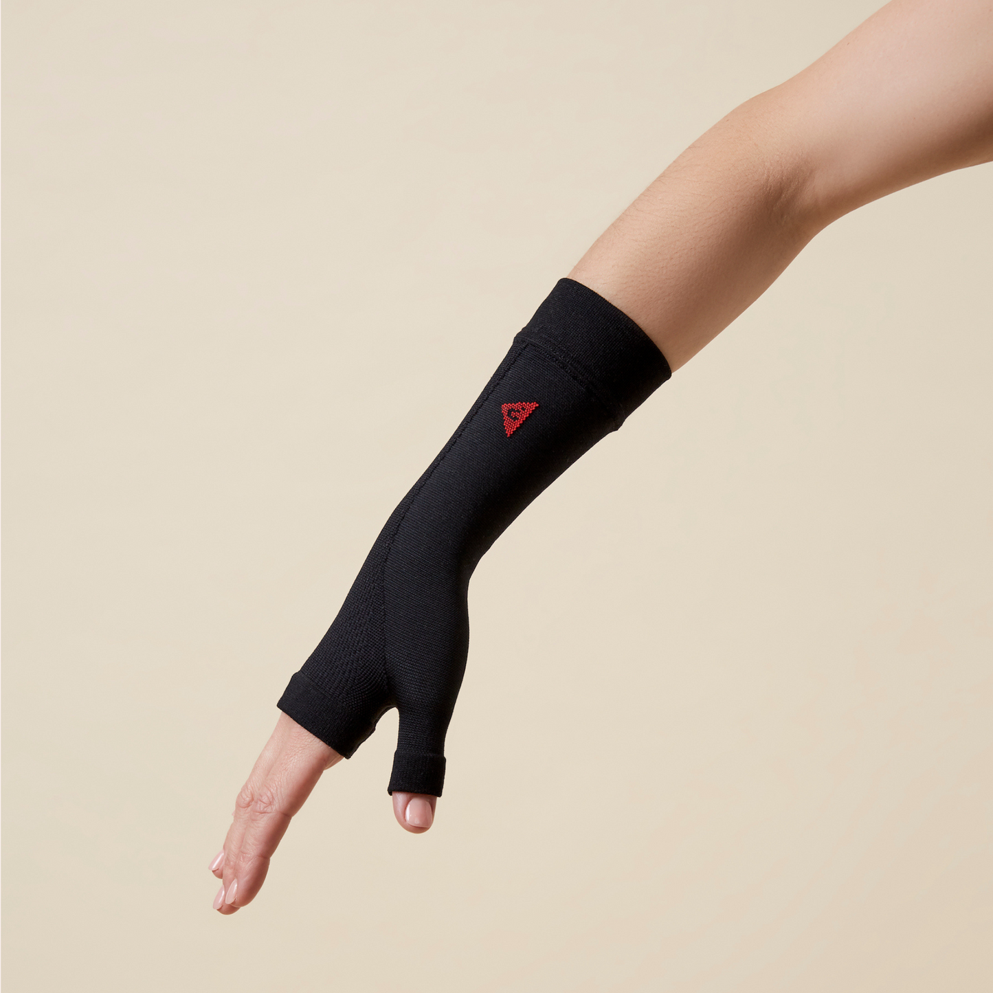 The Helping Hand Wrist Compression Sleeve - Pair - Black/Black