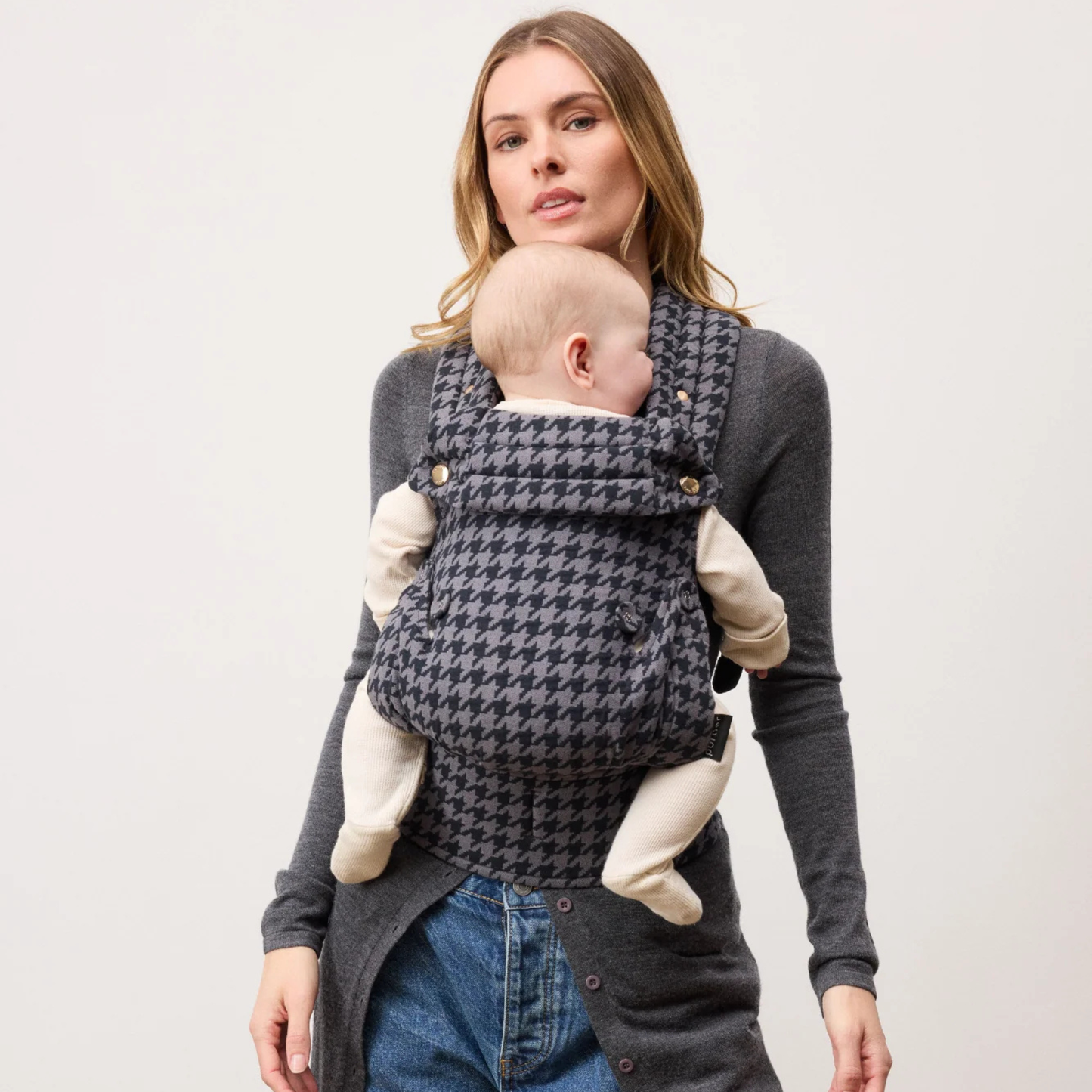 Portier - The Limitless Baby Carrier - Onyx Houndstooth