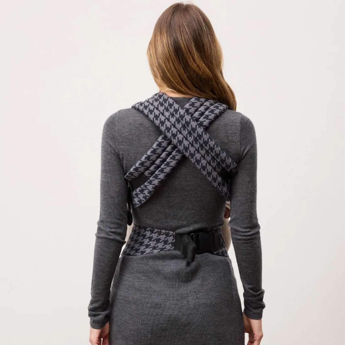 Portier - The Limitless Baby Carrier - Onyx Houndstooth