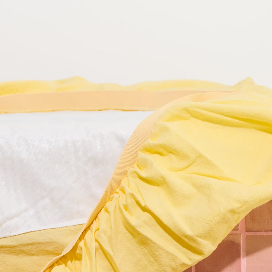 Waterproof Fitted Sheet - Washed Lemon