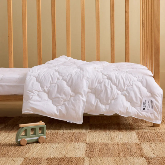 Wonder Wool Quilt - White