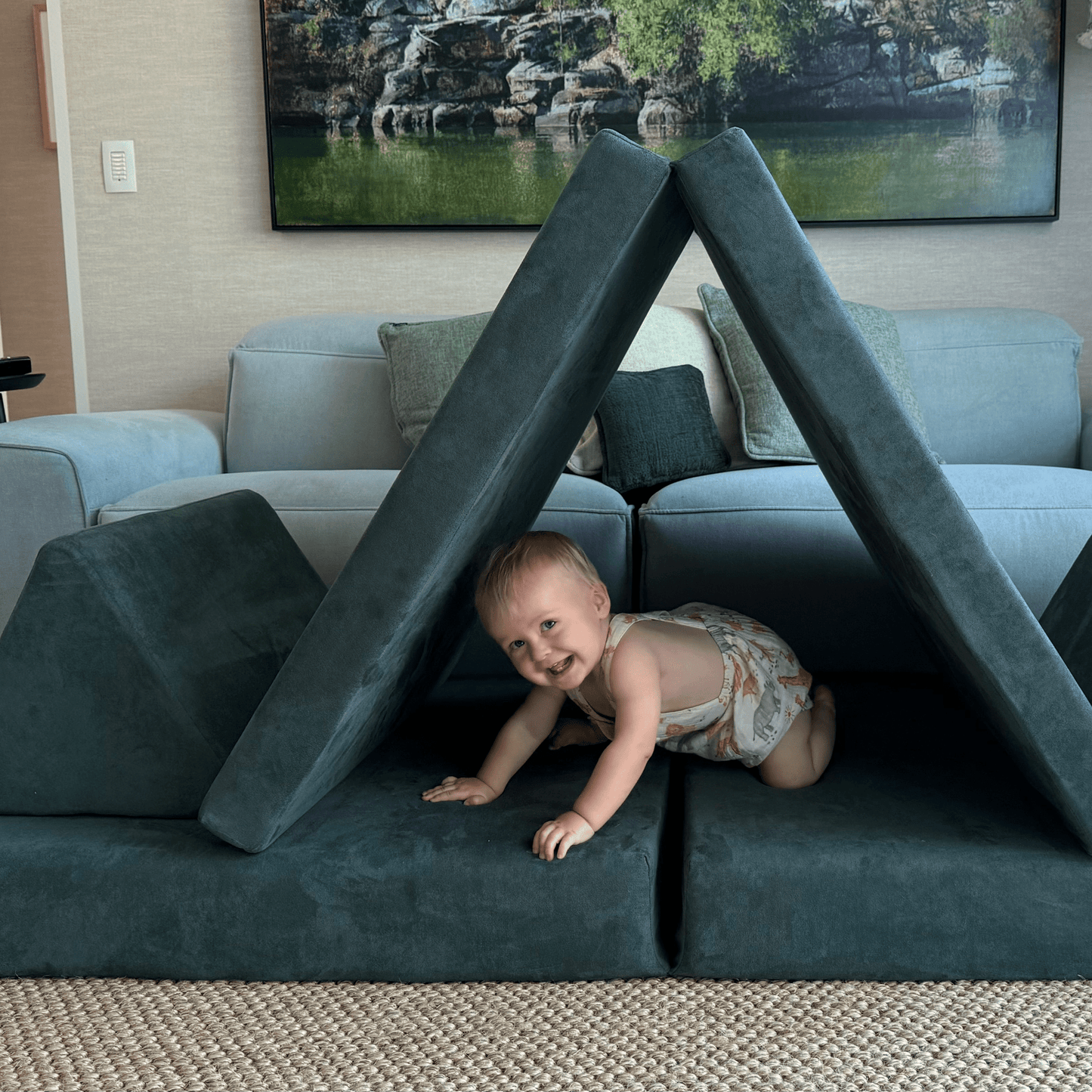 The Possum Play Couch (with Circle Set)