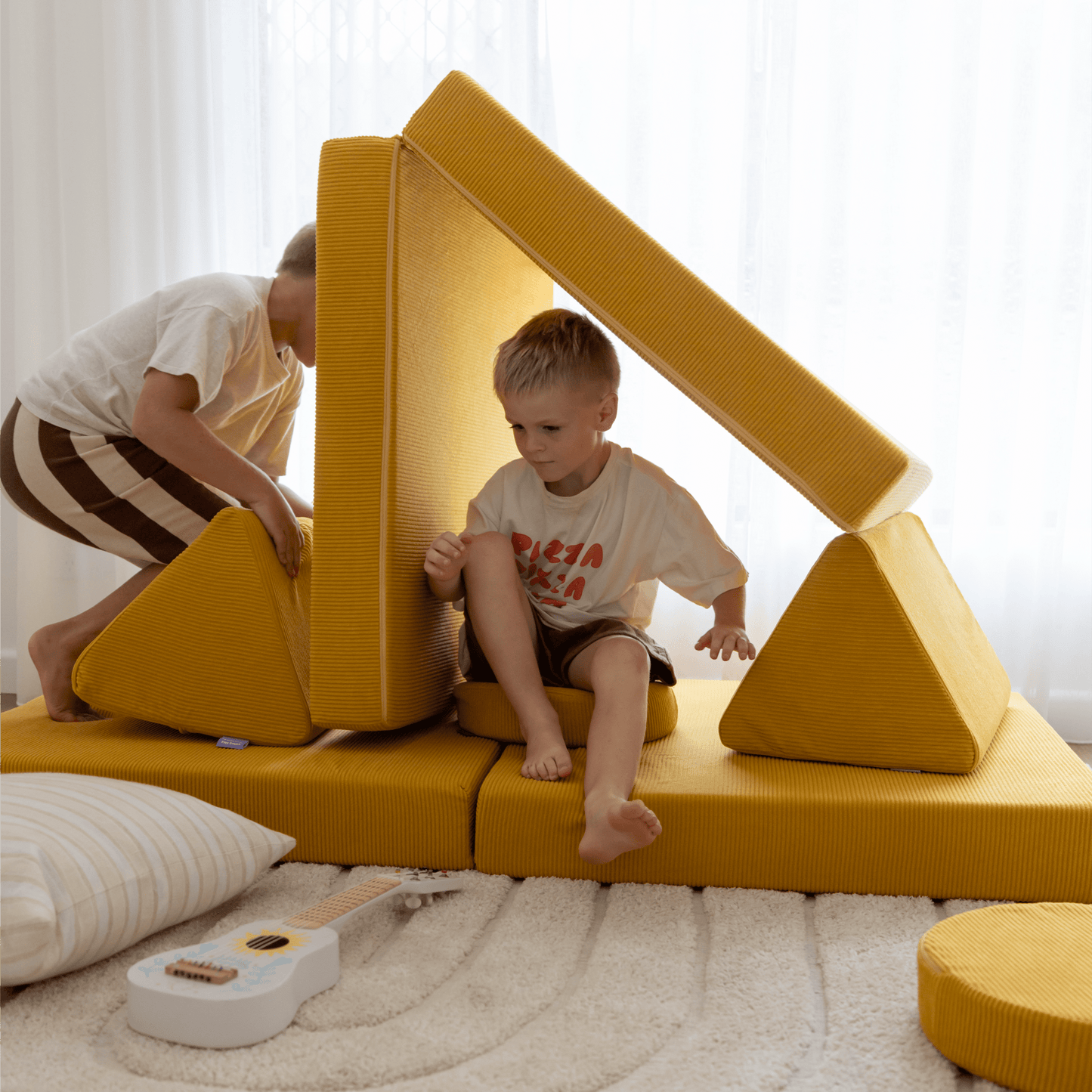 The Possum Play Couch (with Circle Set)