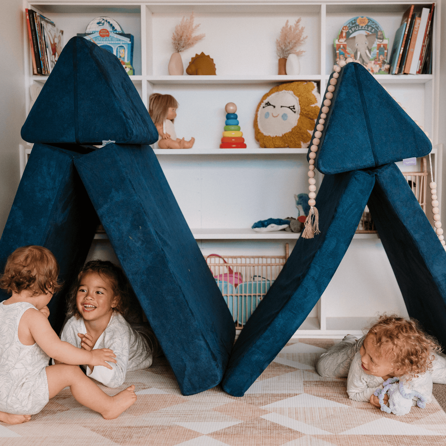 The Possum Play Couch (with Circle Set)