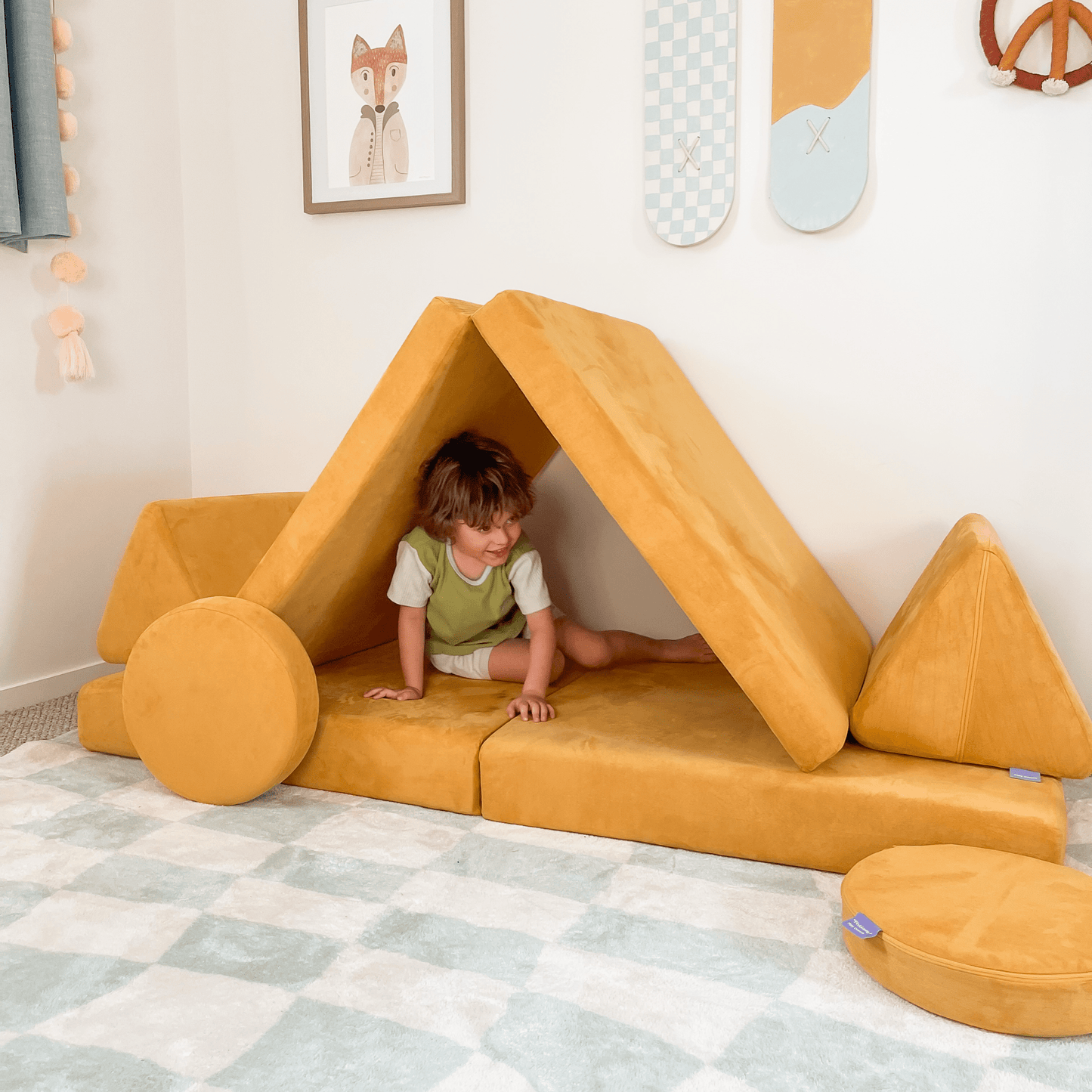 The Possum Play Couch (with Circle Set)