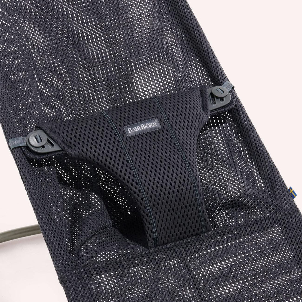 Baby Bjorn Bouncer Bliss Anthracite Mesh the memo