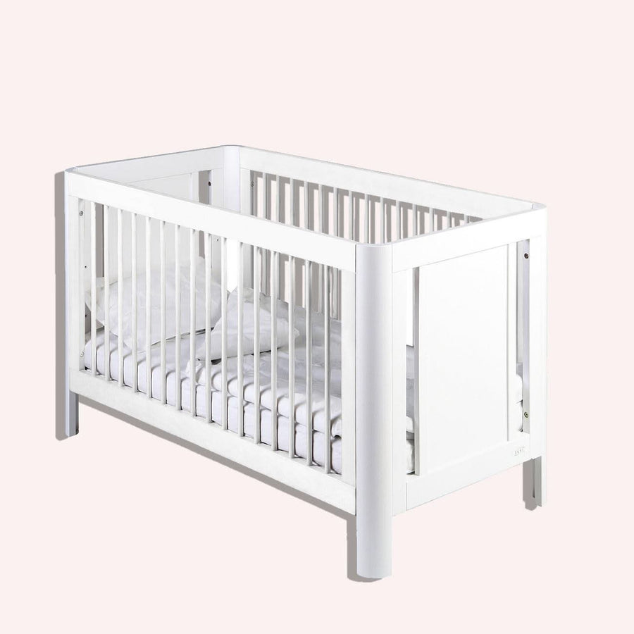 Sun Cot White by Troll the memo The Memo