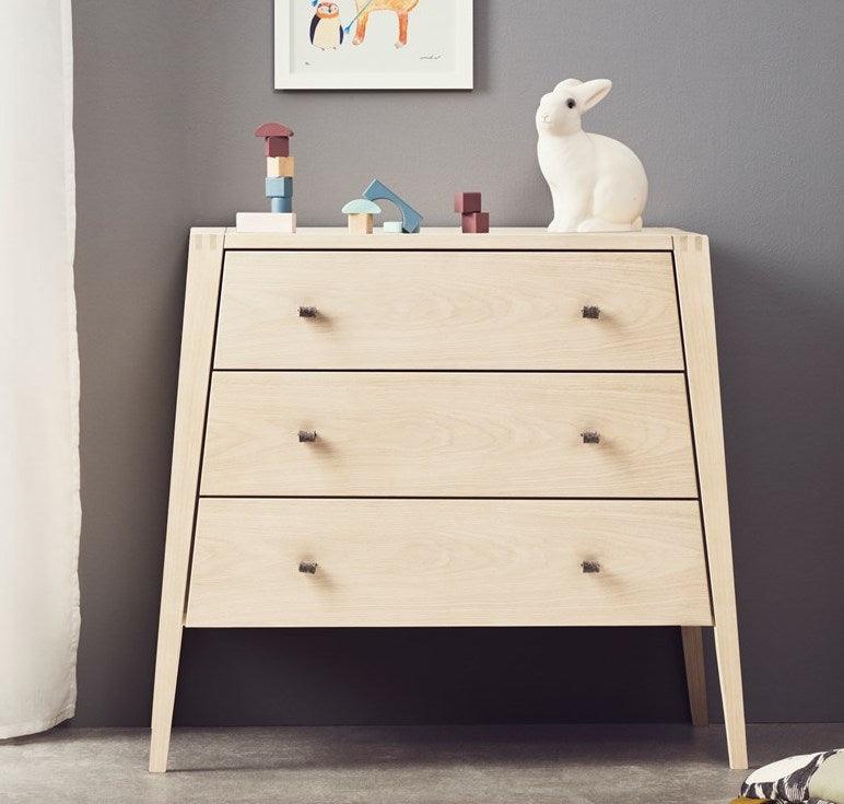 Leander Linea Dresser